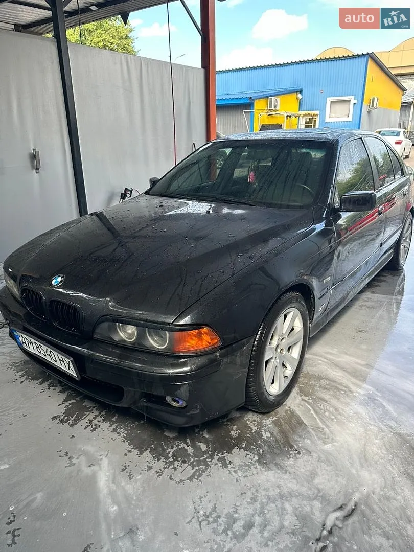 BMW 5 Series, 2000