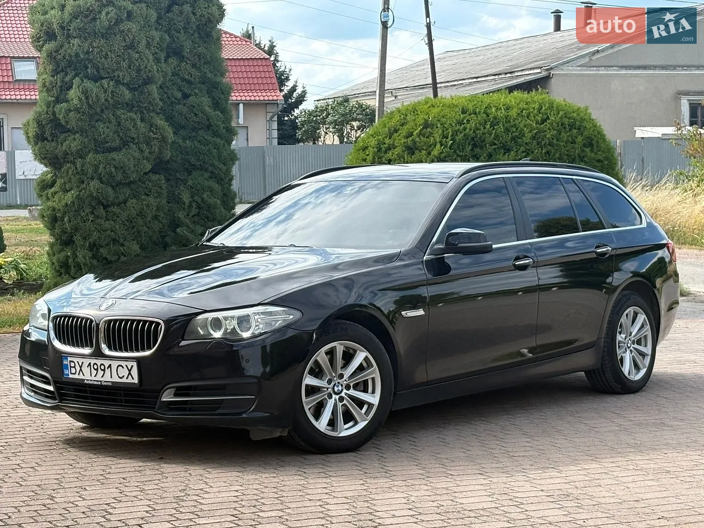 BMW 5 Series, 2016