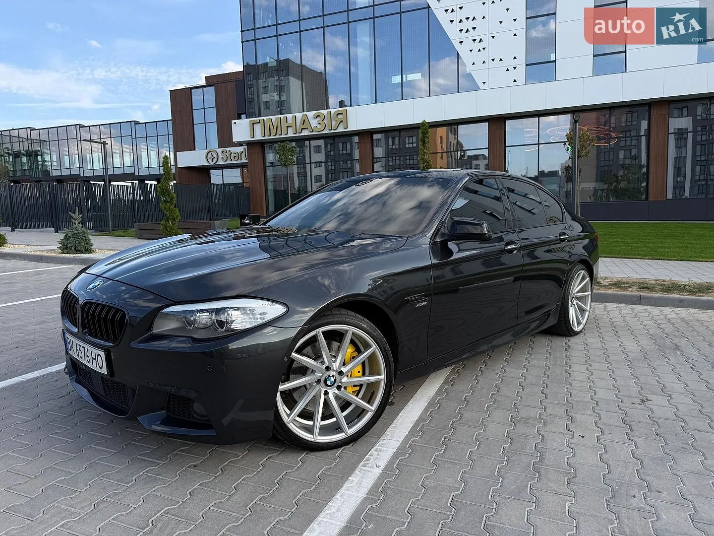 BMW 5 Series, 2011