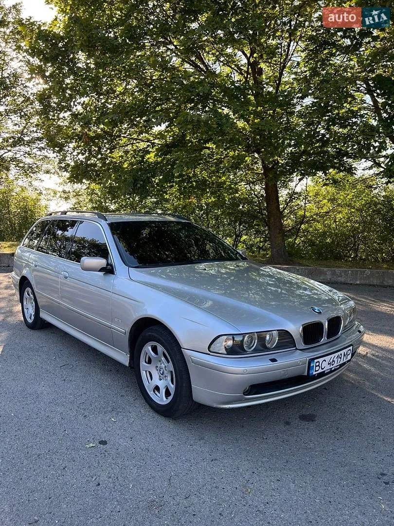 BMW 5 Series, 2002