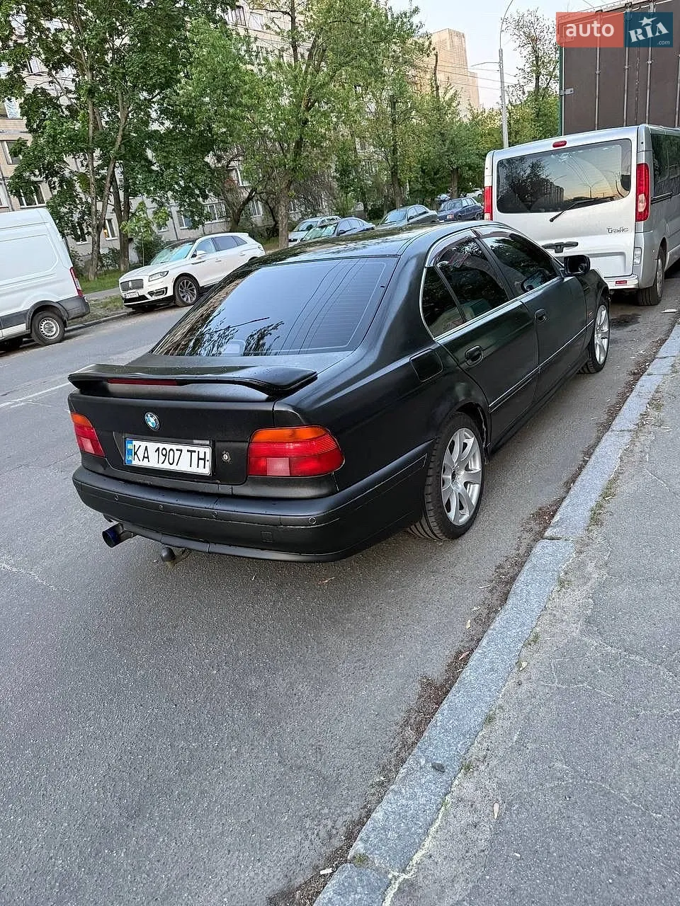 BMW 5 Series, 1998