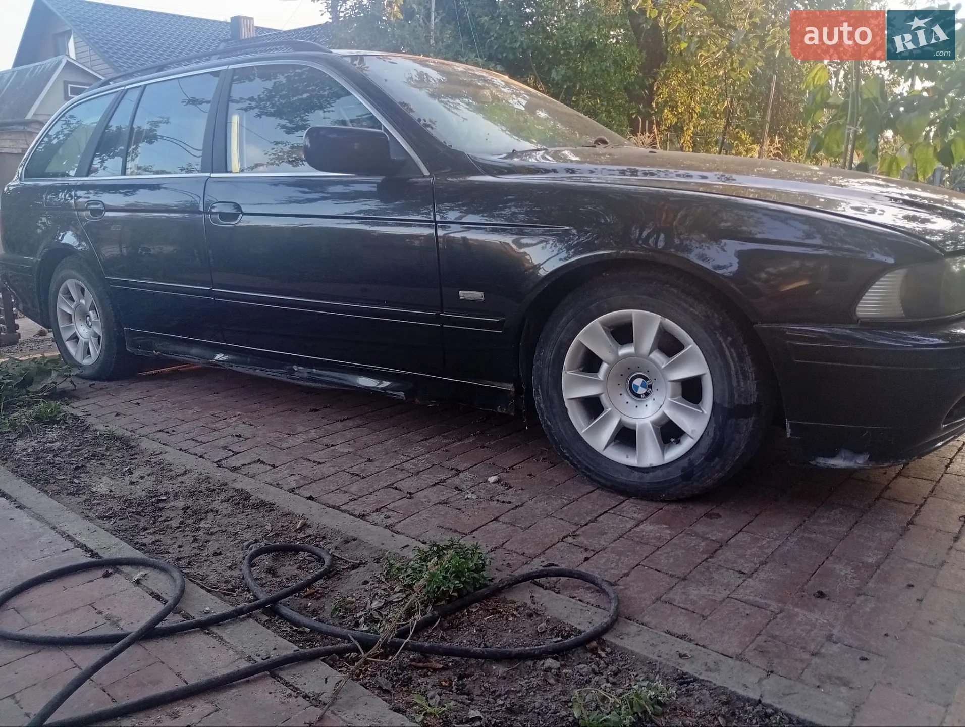 BMW 5 Series, 2001