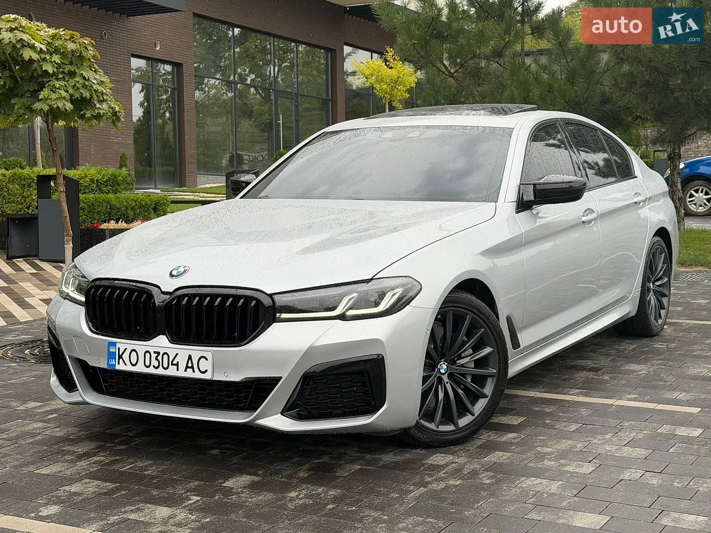 BMW 5 Series, 2019