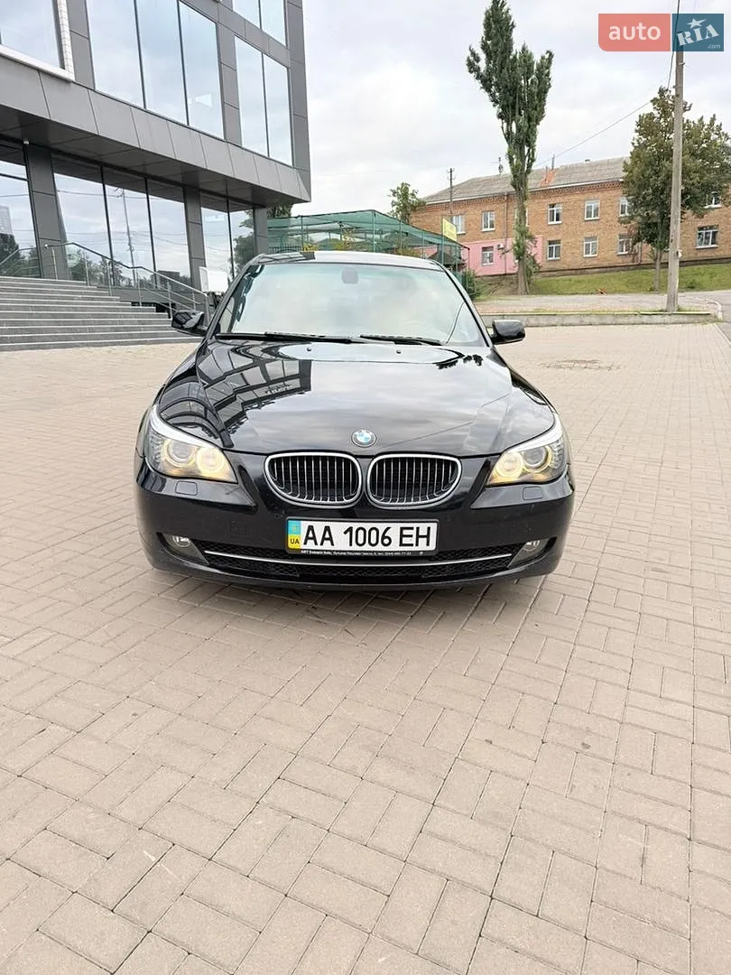 BMW 5 Series, 2009