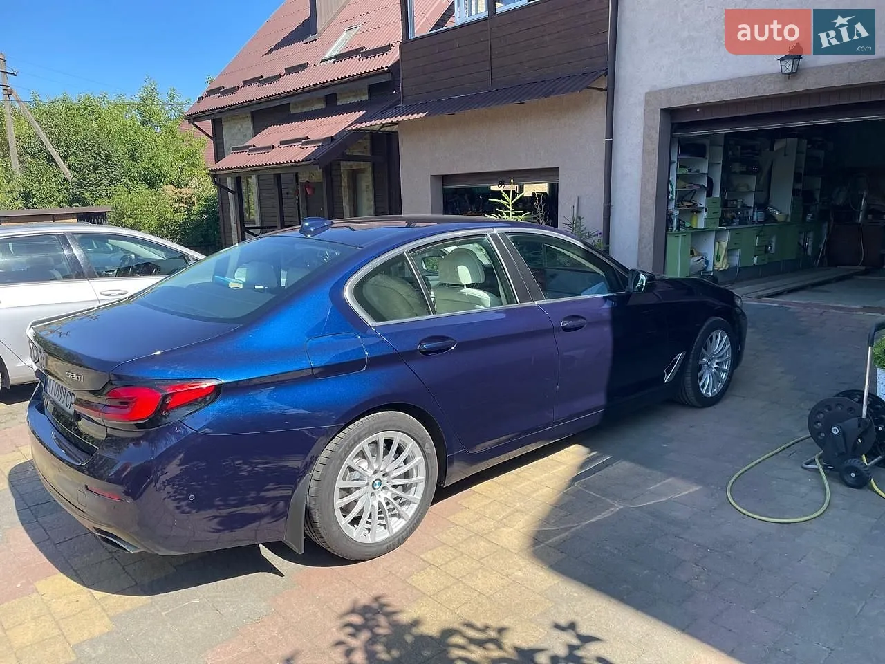 BMW 5 Series, 2022