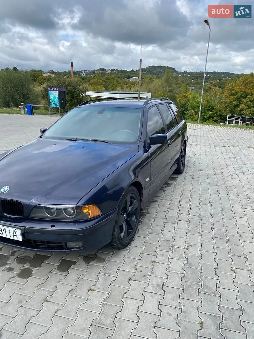 BMW 5 Series, 2000