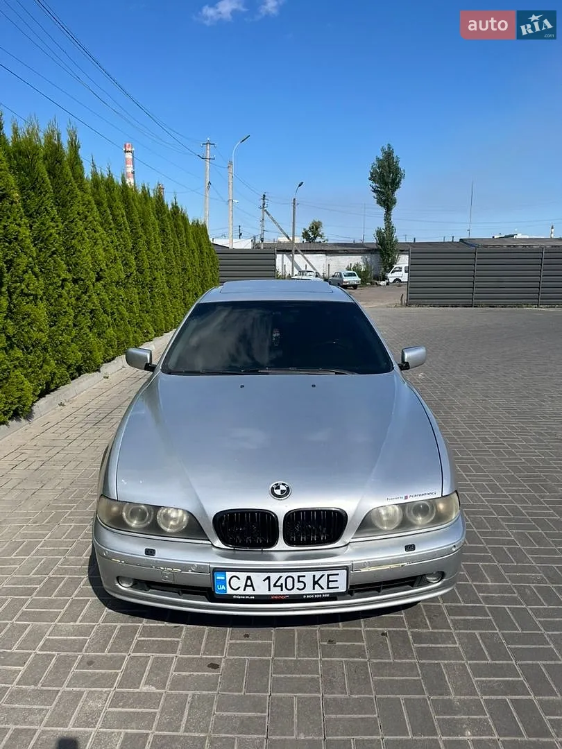 BMW 5 Series, 2002