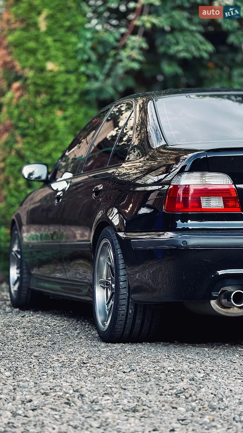 BMW 5 Series, 2000