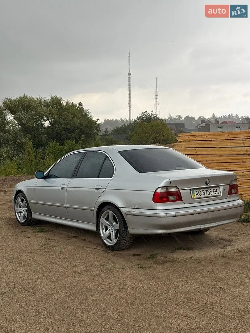BMW 5 Series, 2003