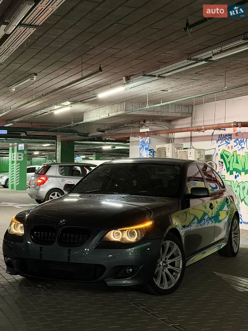 BMW 5 Series, 2004