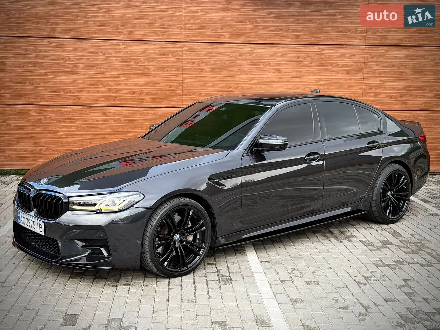 BMW 5 Series, 2019