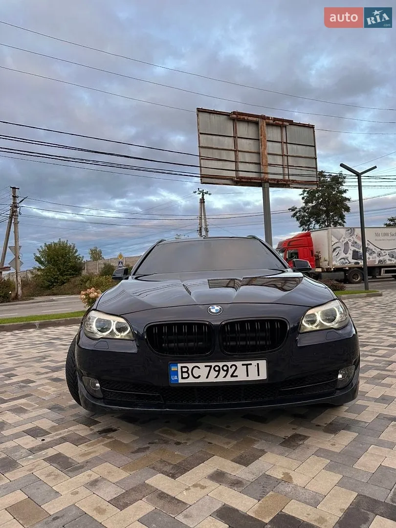 BMW 5 Series, 2010