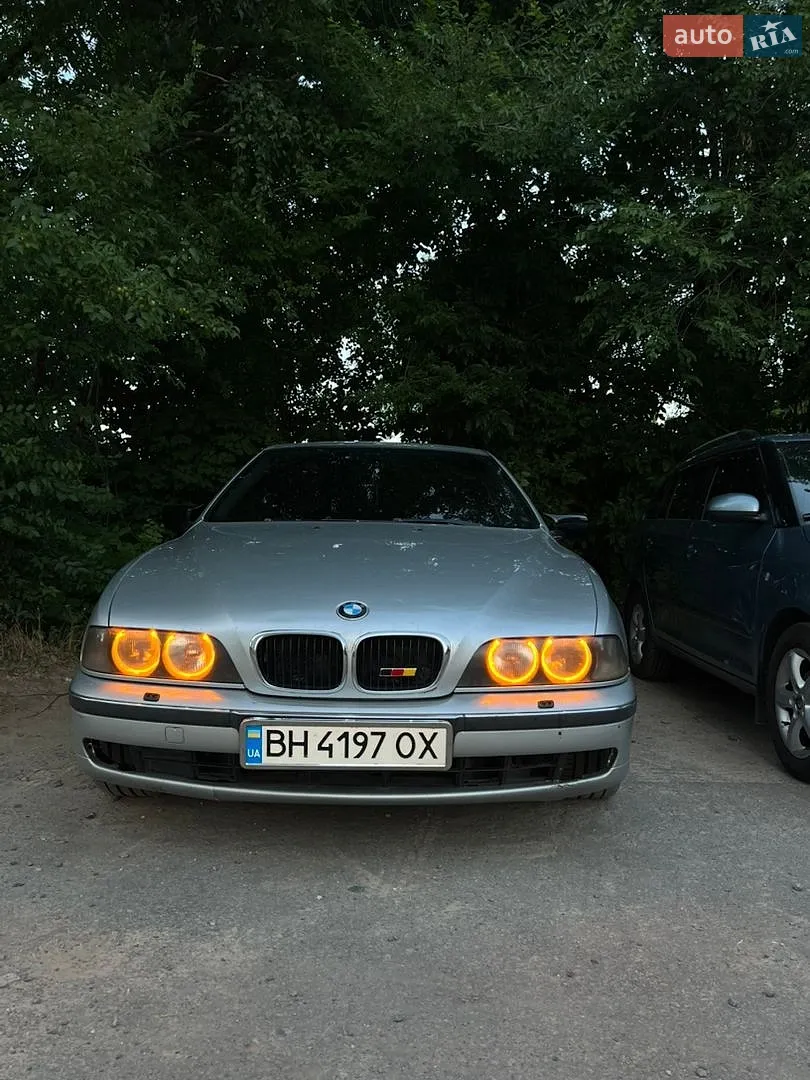 BMW 5 Series, 1998