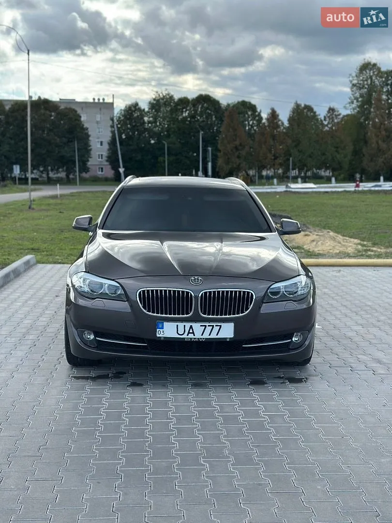 BMW 5 Series, 2010