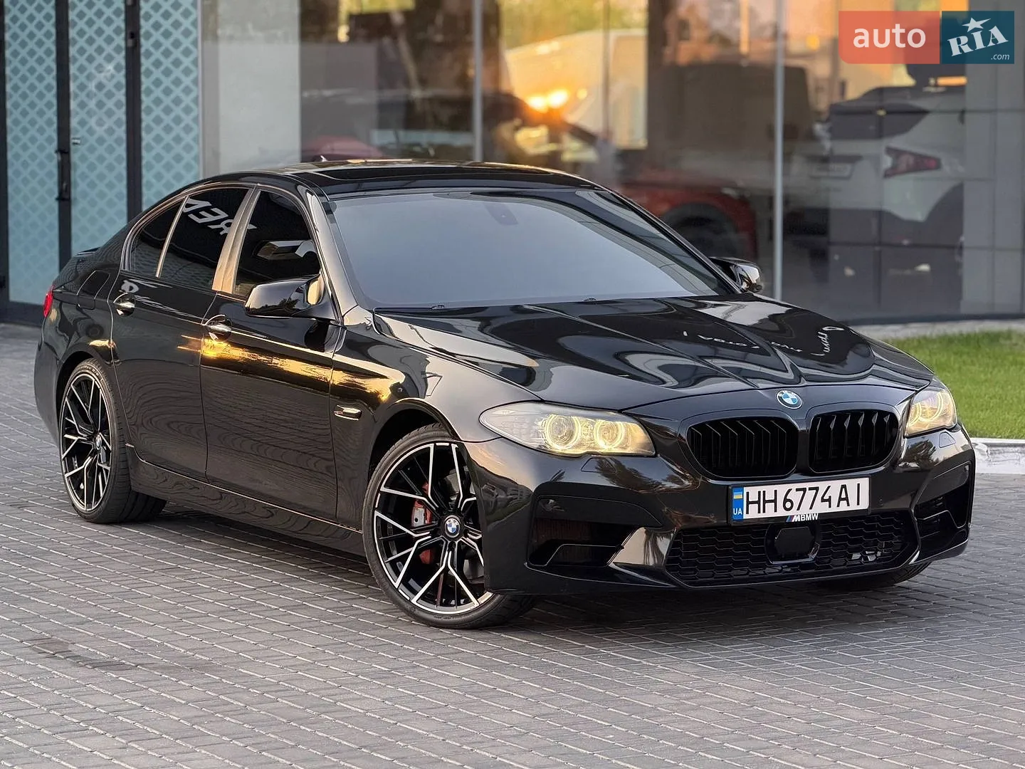 BMW 5 Series, 2010