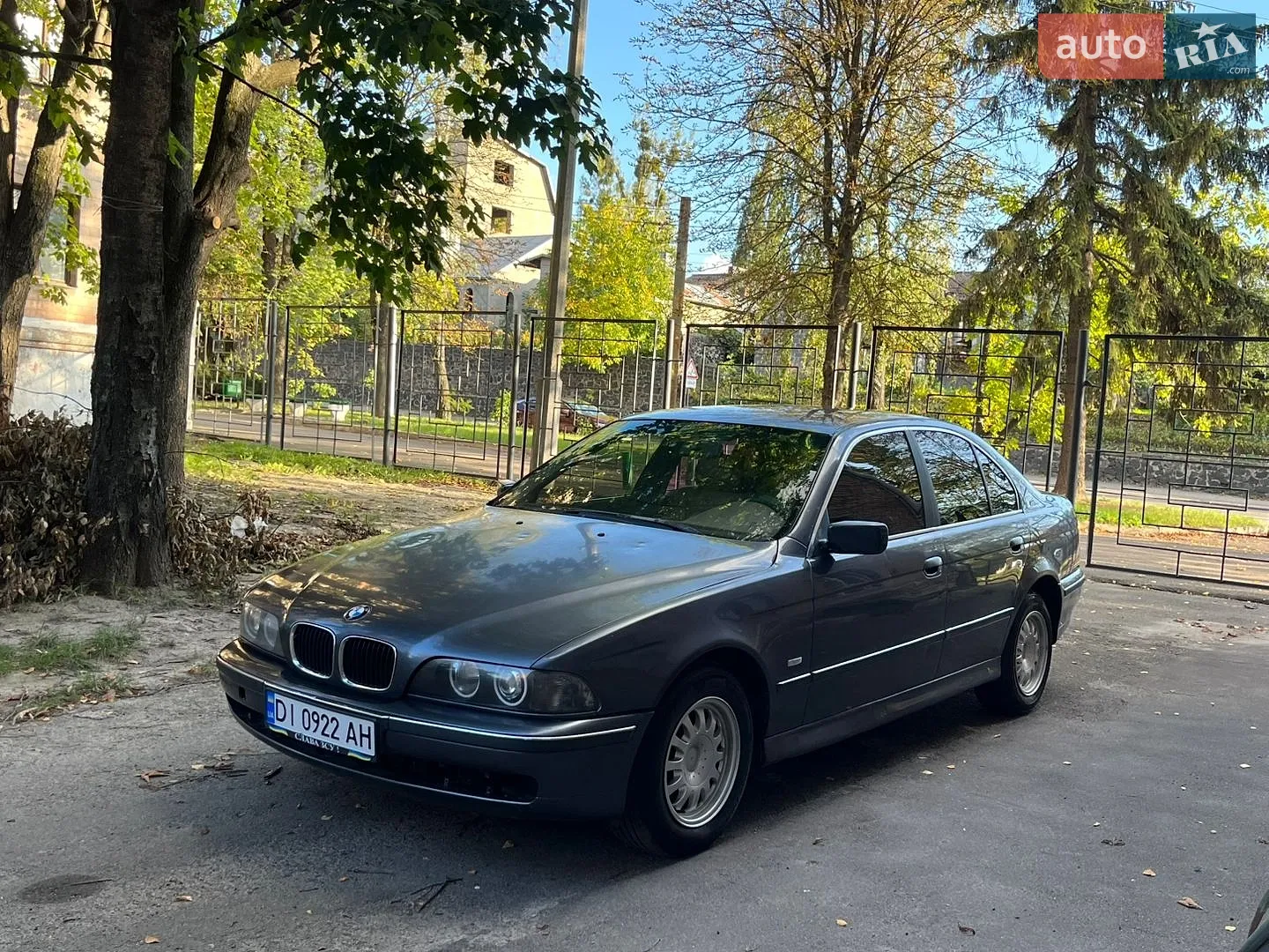 BMW 5 Series, 1998
