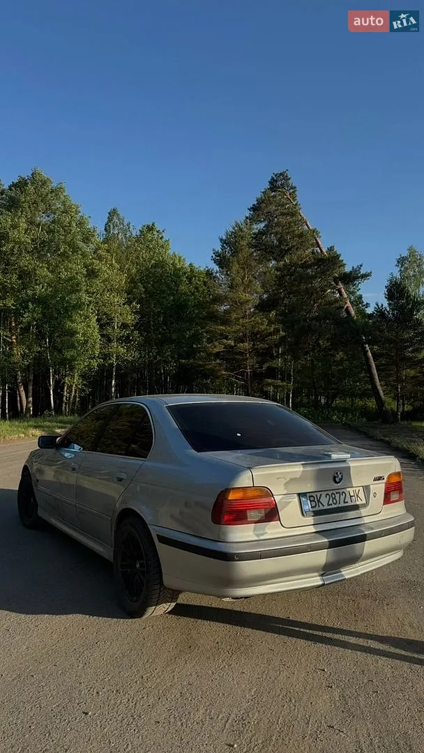 BMW 5 Series, 2000