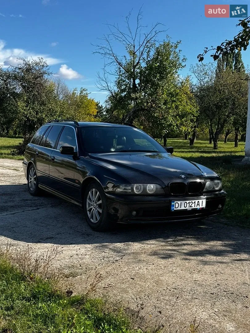 BMW 5 Series, 2000