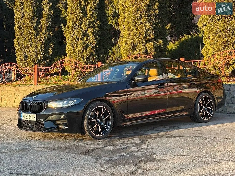 BMW 5 Series, 2019