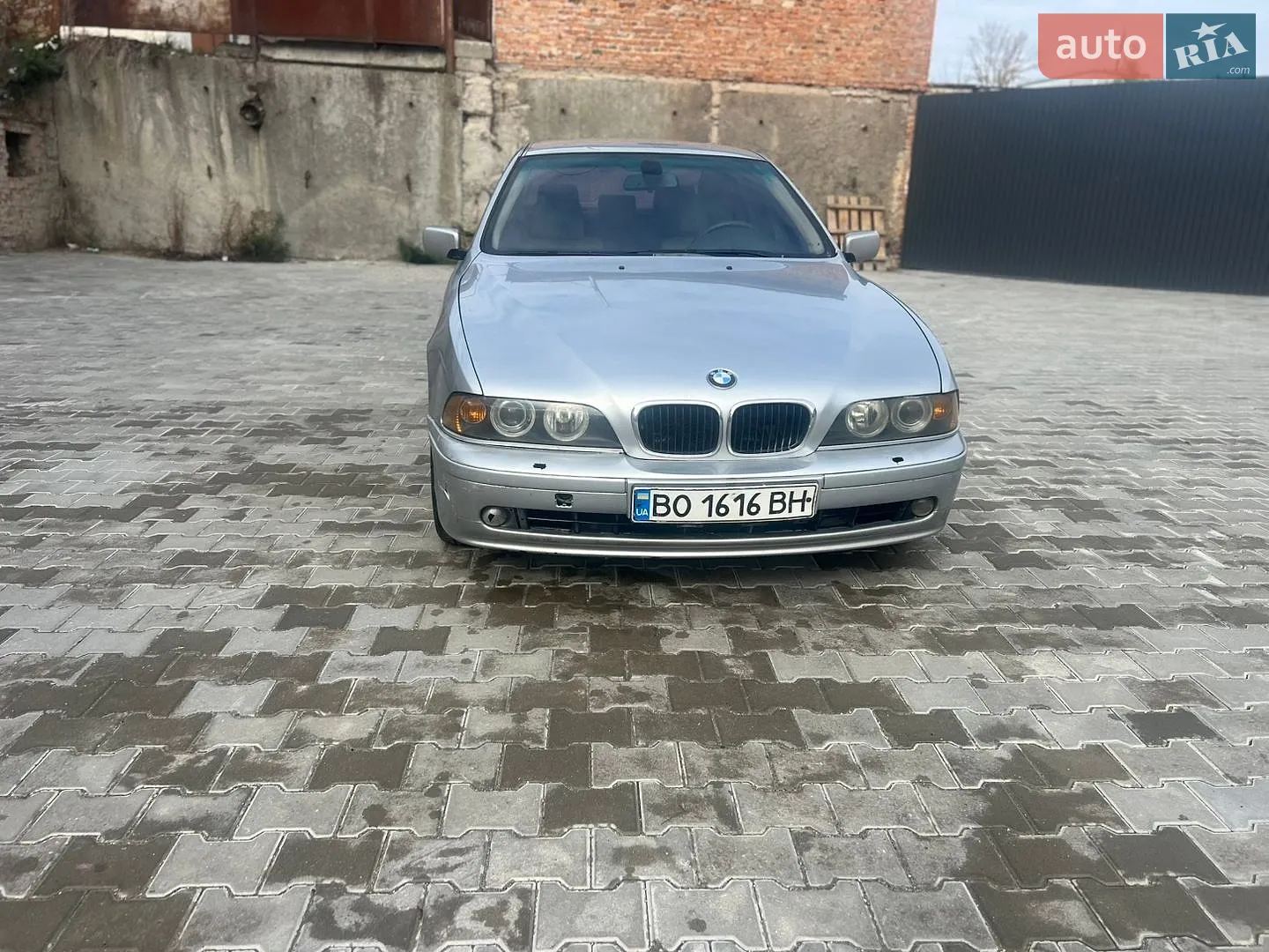 BMW 5 Series, 2001