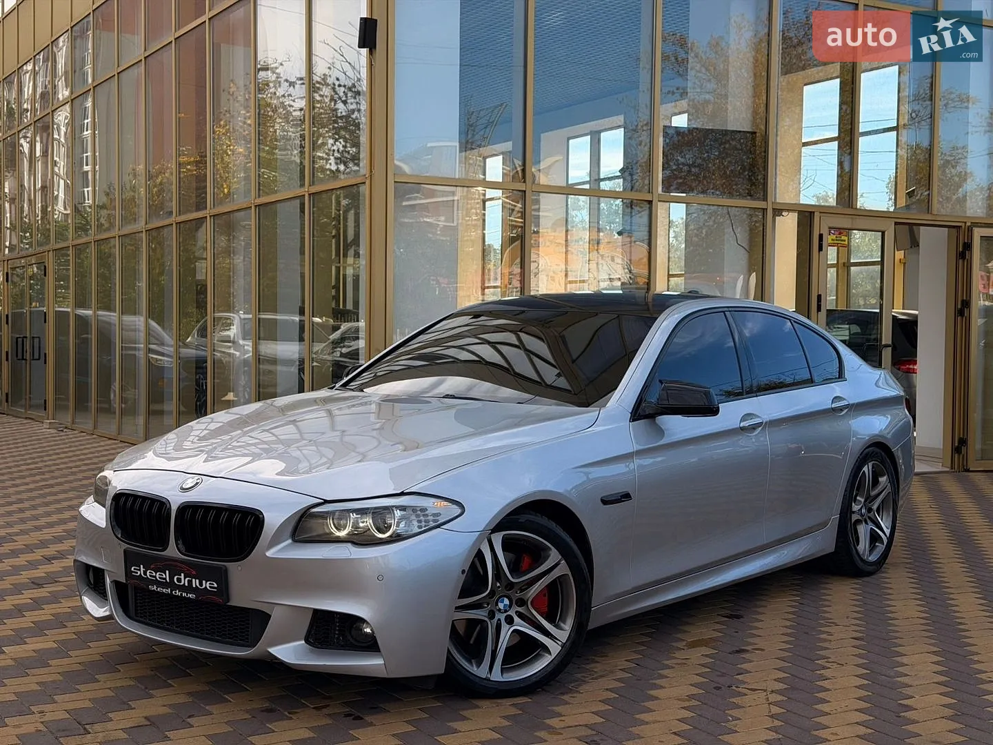 BMW 5 Series, 2012