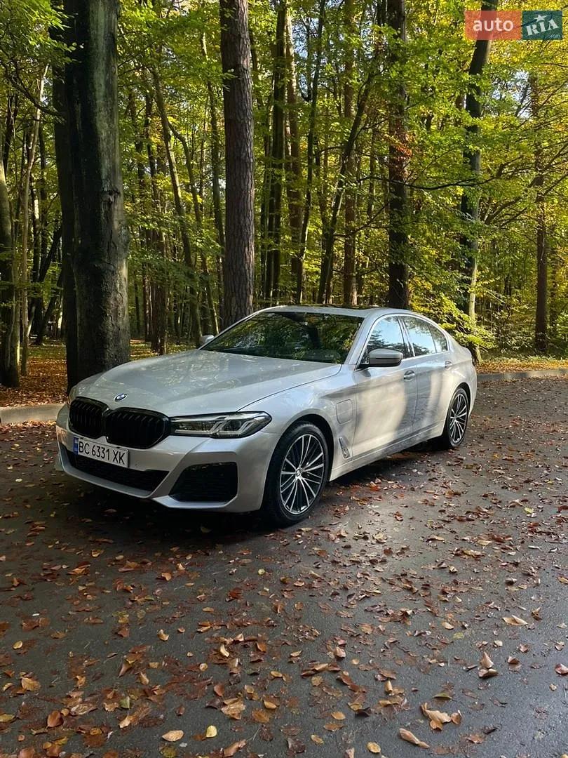 BMW 5 Series, 2020