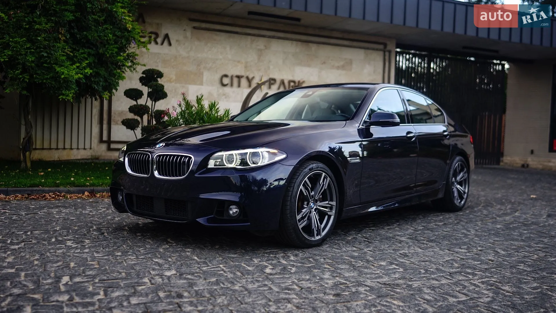 BMW 5 Series, 2015