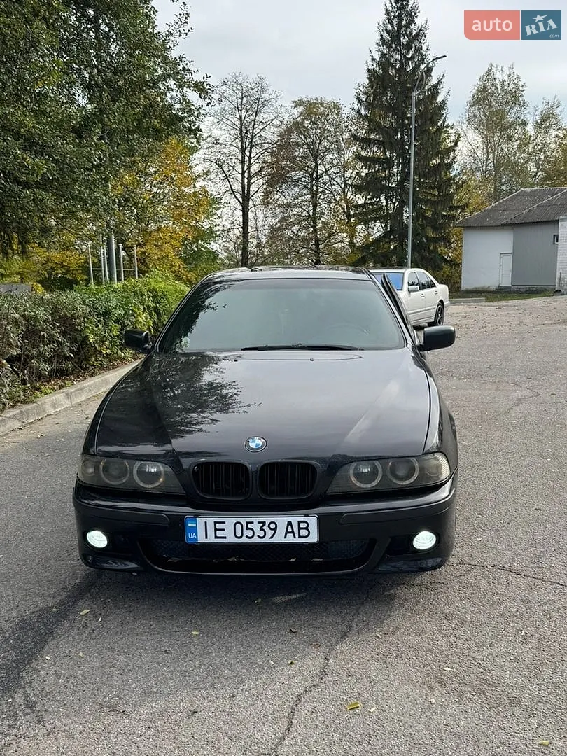 BMW 5 Series, 2000