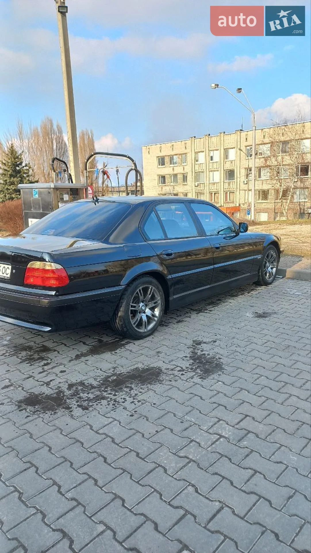 BMW 7 Series, 2001