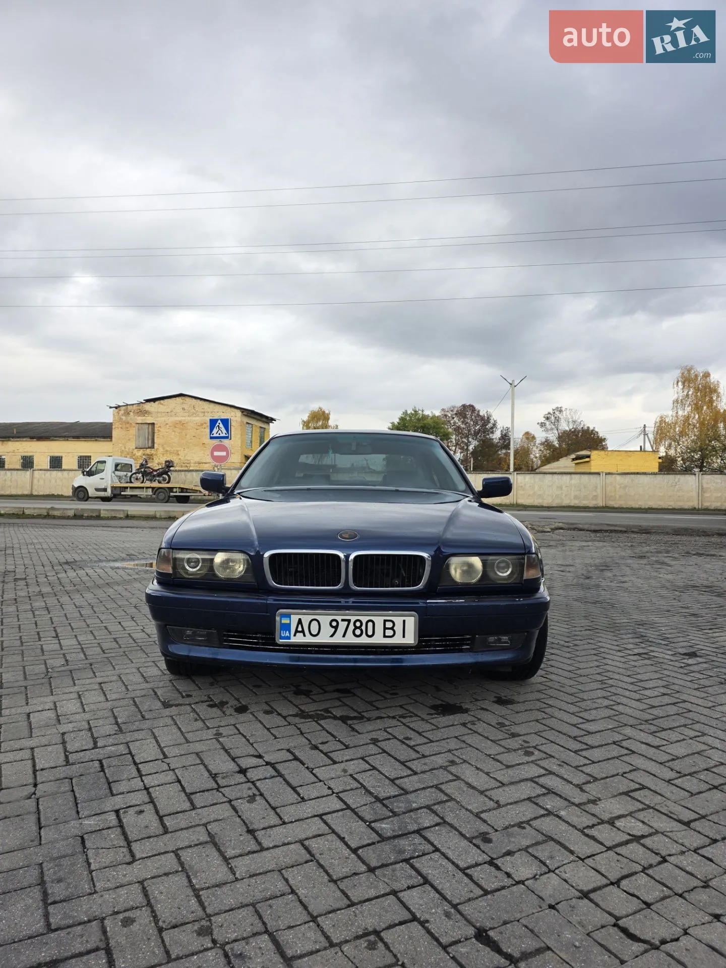 BMW 7 Series, 1998
