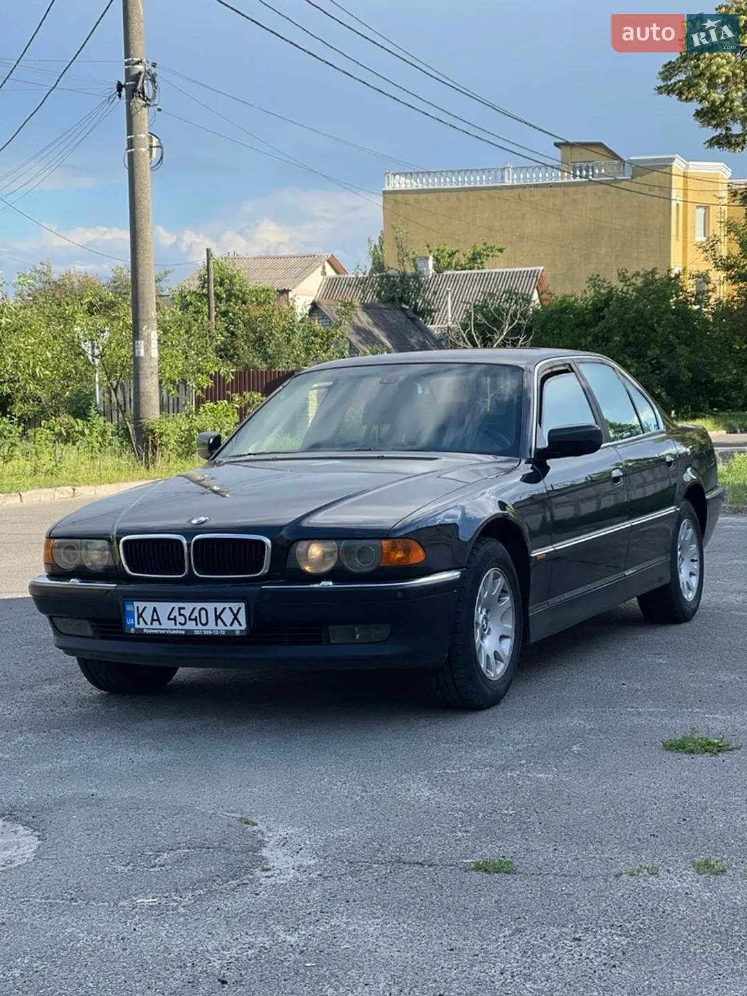 BMW 7 Series, 2001