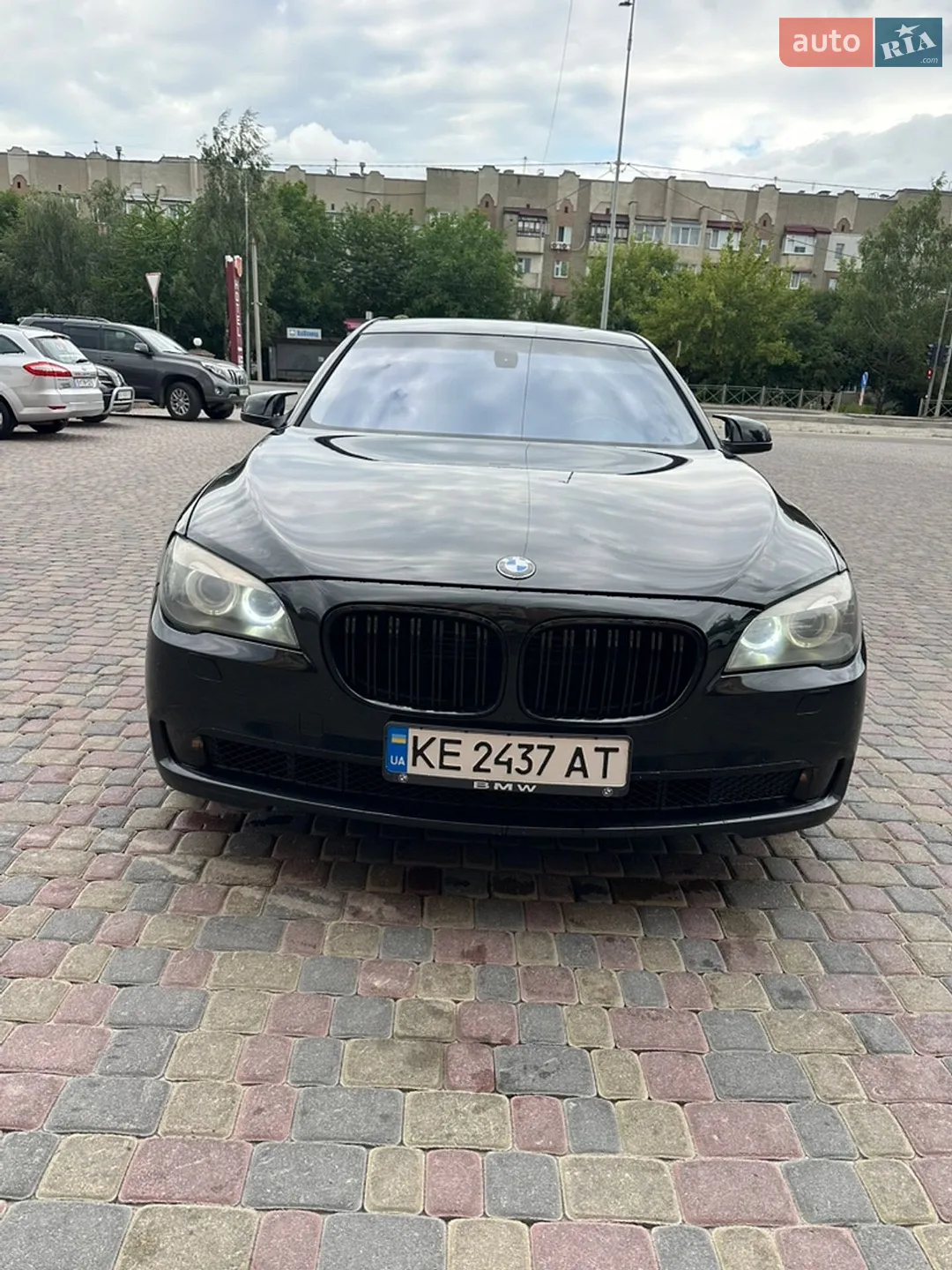 BMW 7 Series, 2011