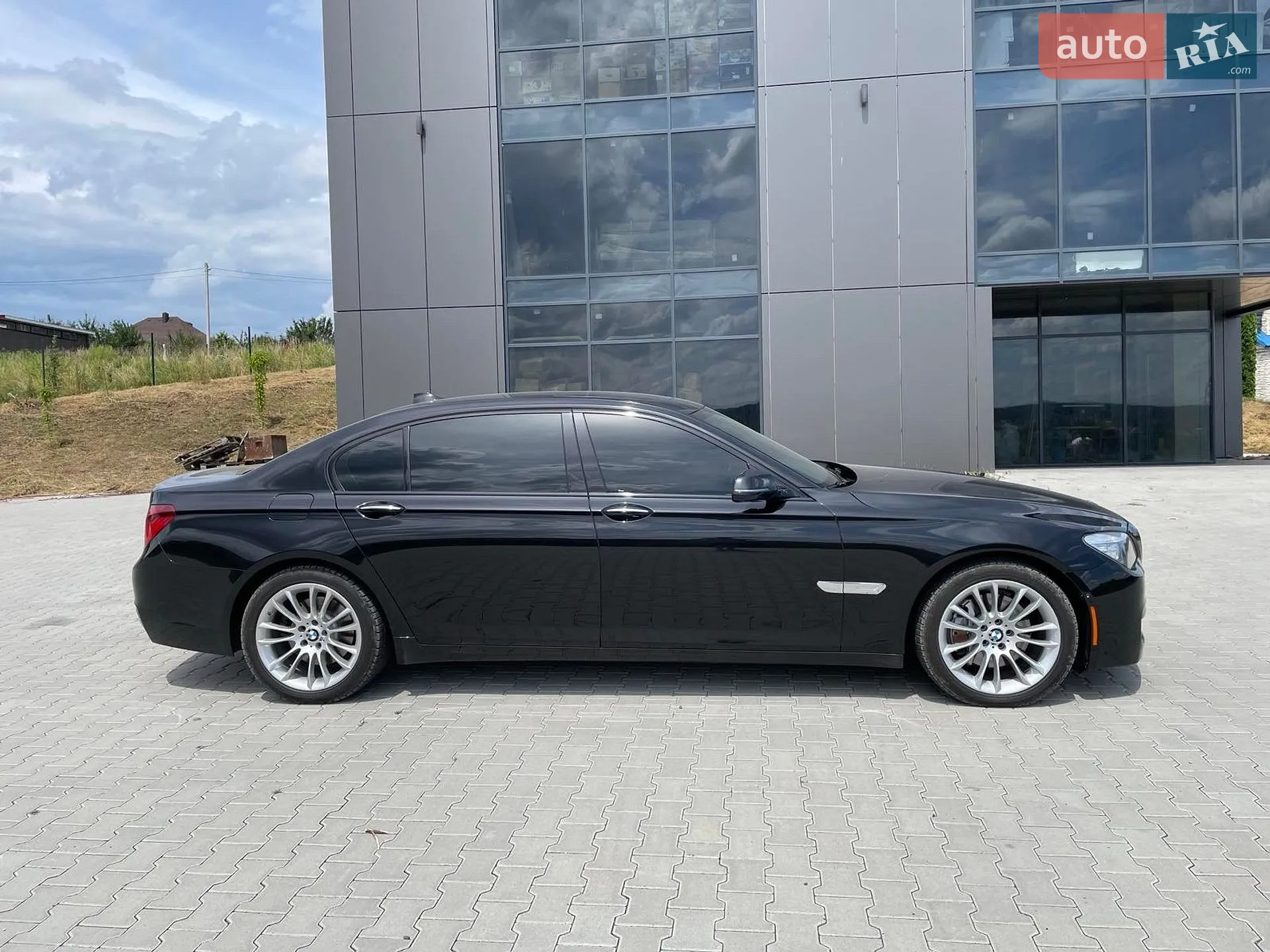 BMW 7 Series, 2012