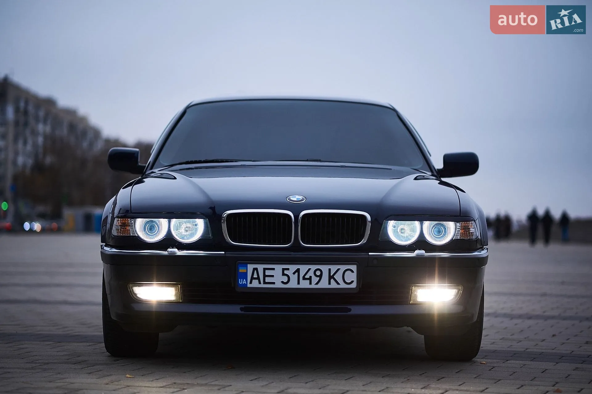 BMW 7 Series, 1999