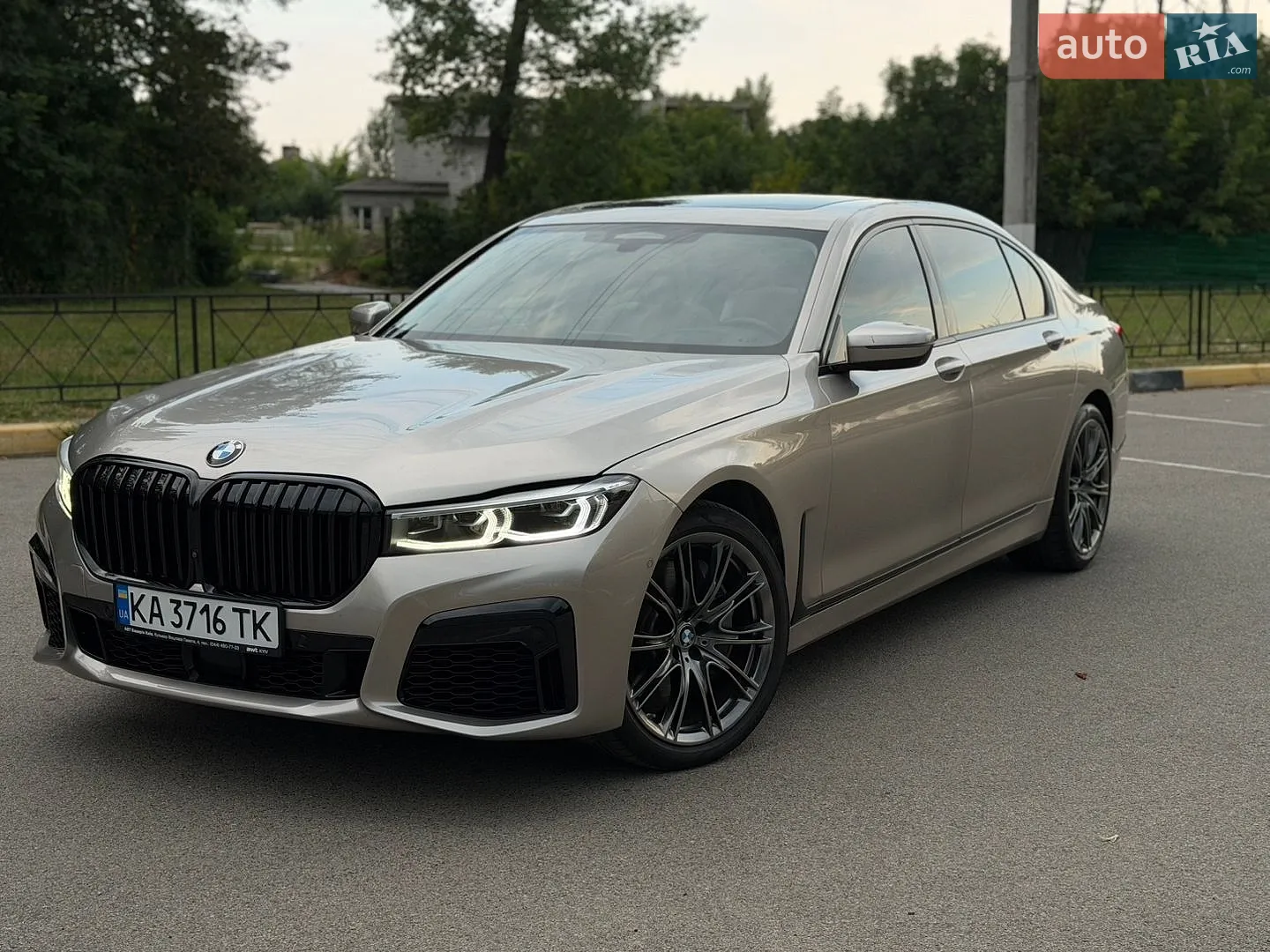 BMW 7 Series, 2019