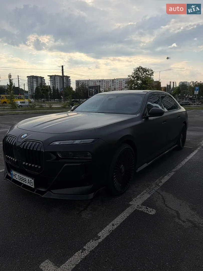 BMW 7 Series, 2022
