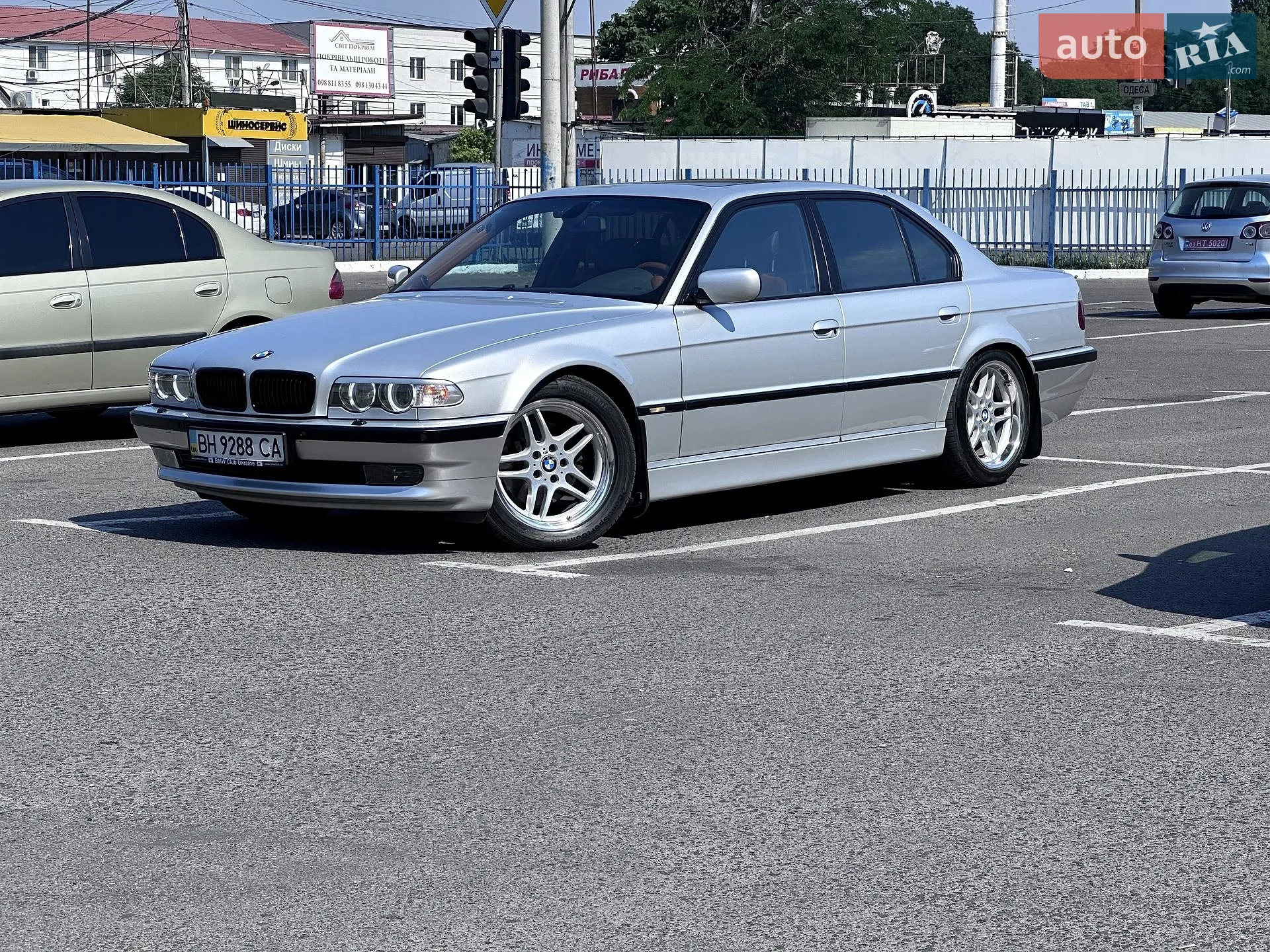 BMW 7 Series, 1999