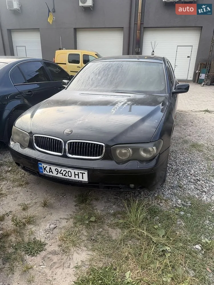 BMW 7 Series, 2001