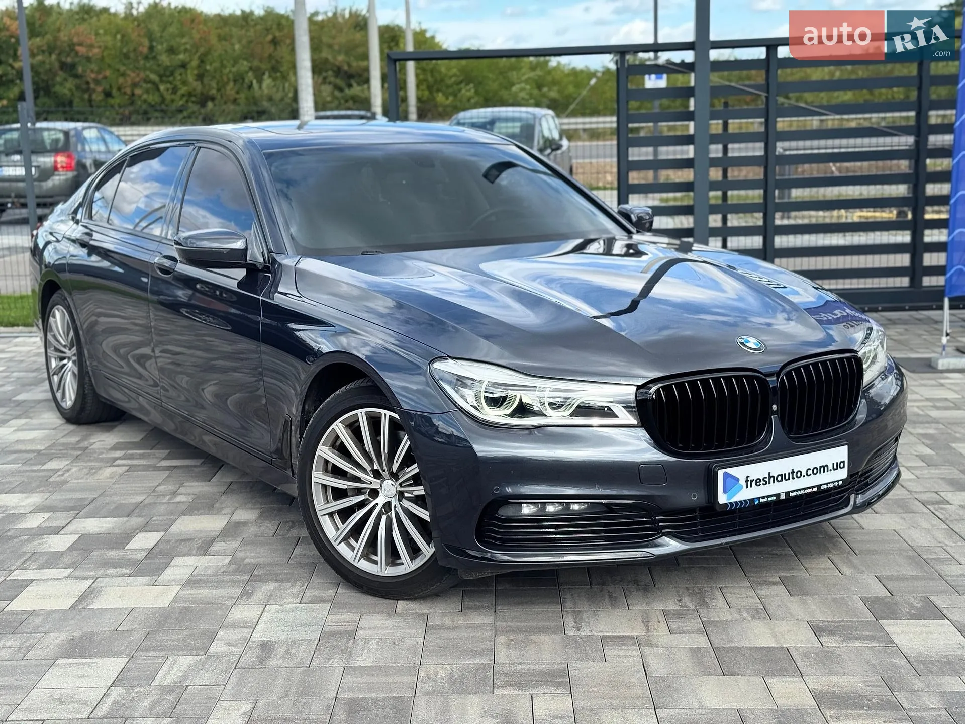 BMW 7 Series, 2015