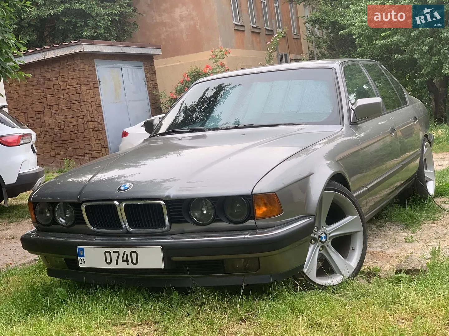BMW 7 Series, 1993