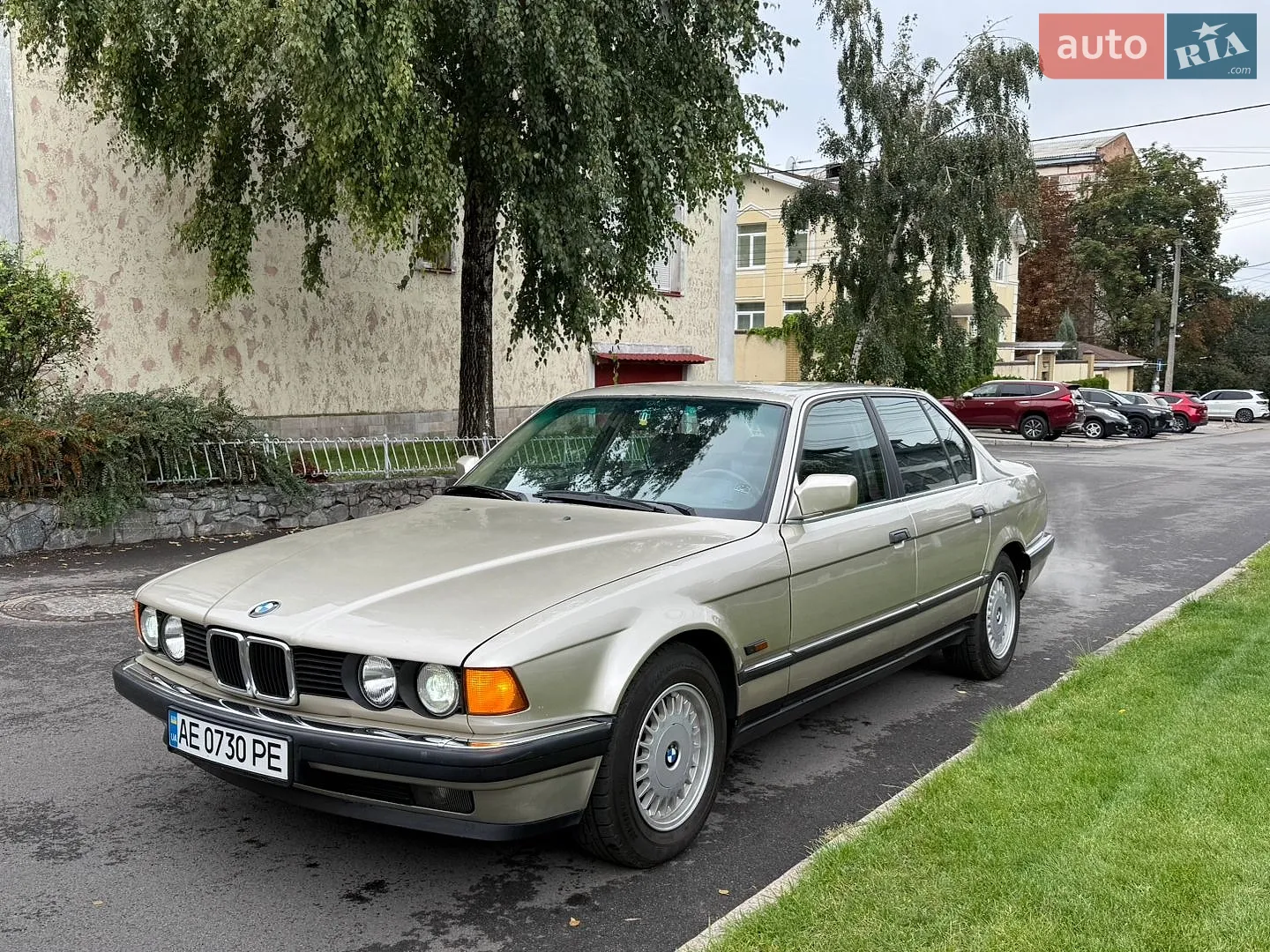 BMW 7 Series, 1989