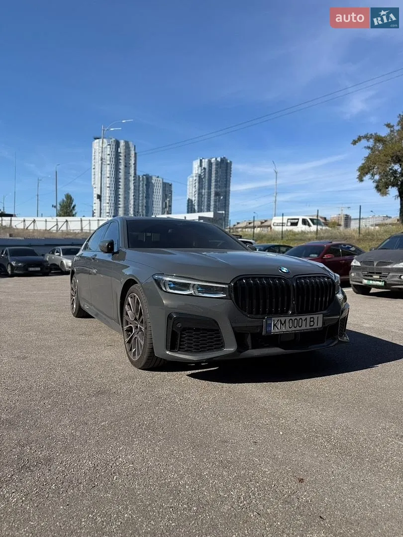 BMW 7 Series, 2022