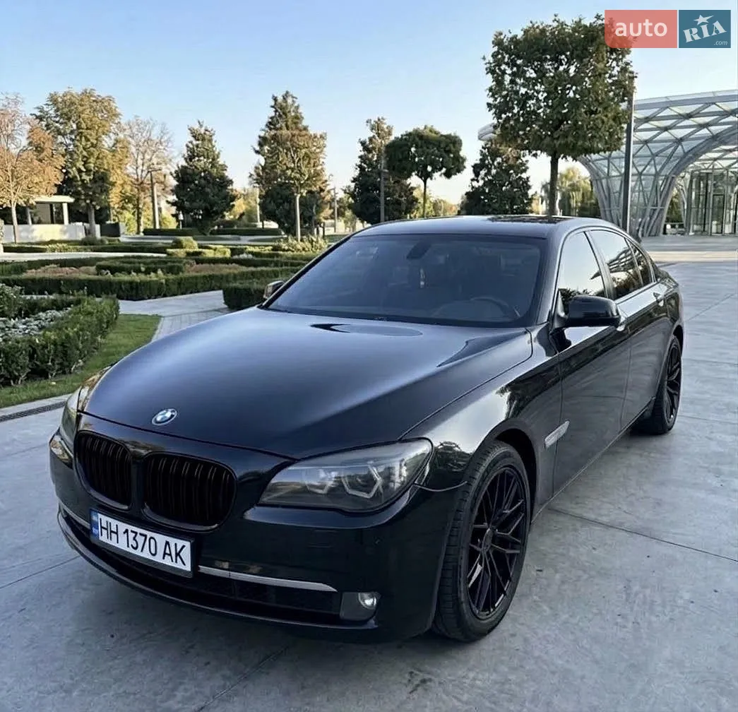 BMW 7 Series, 2011