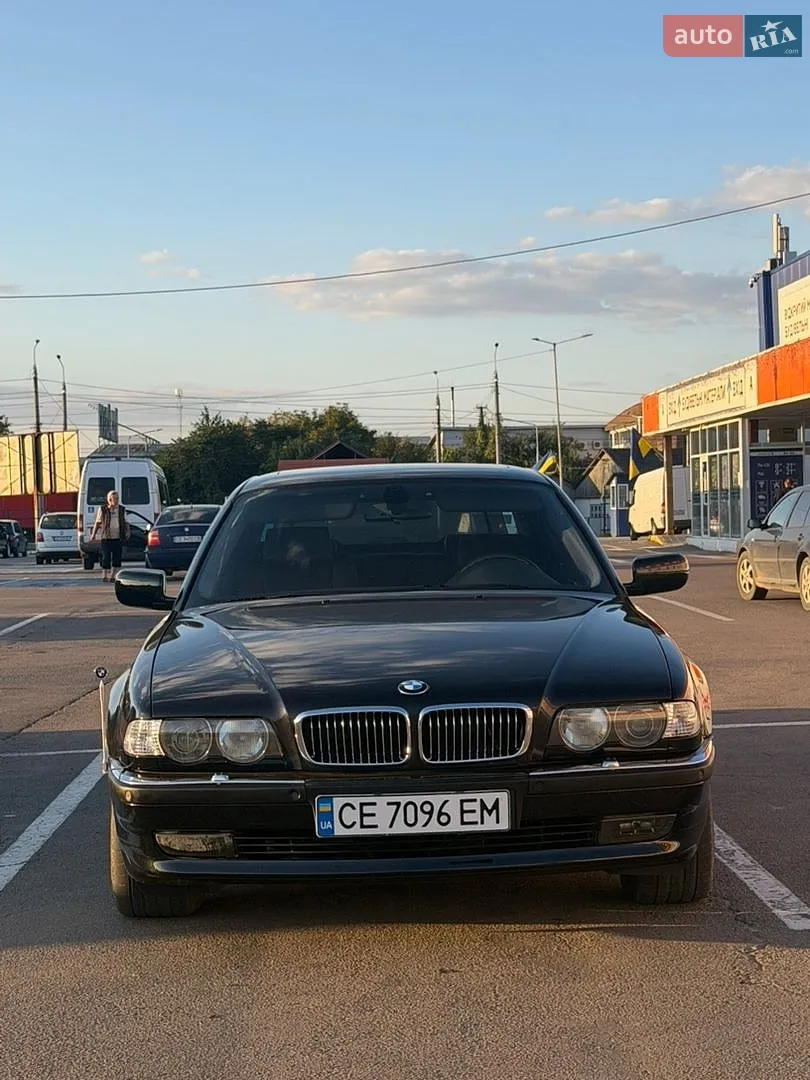 BMW 7 Series, 2001