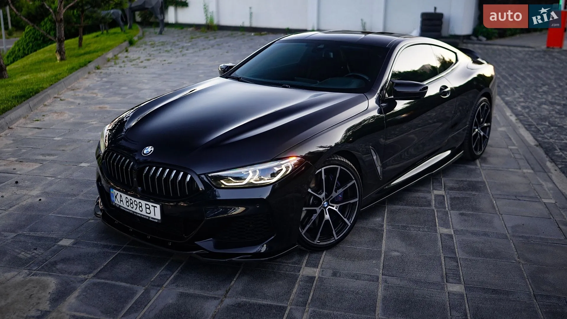 BMW 8 Series, 2021