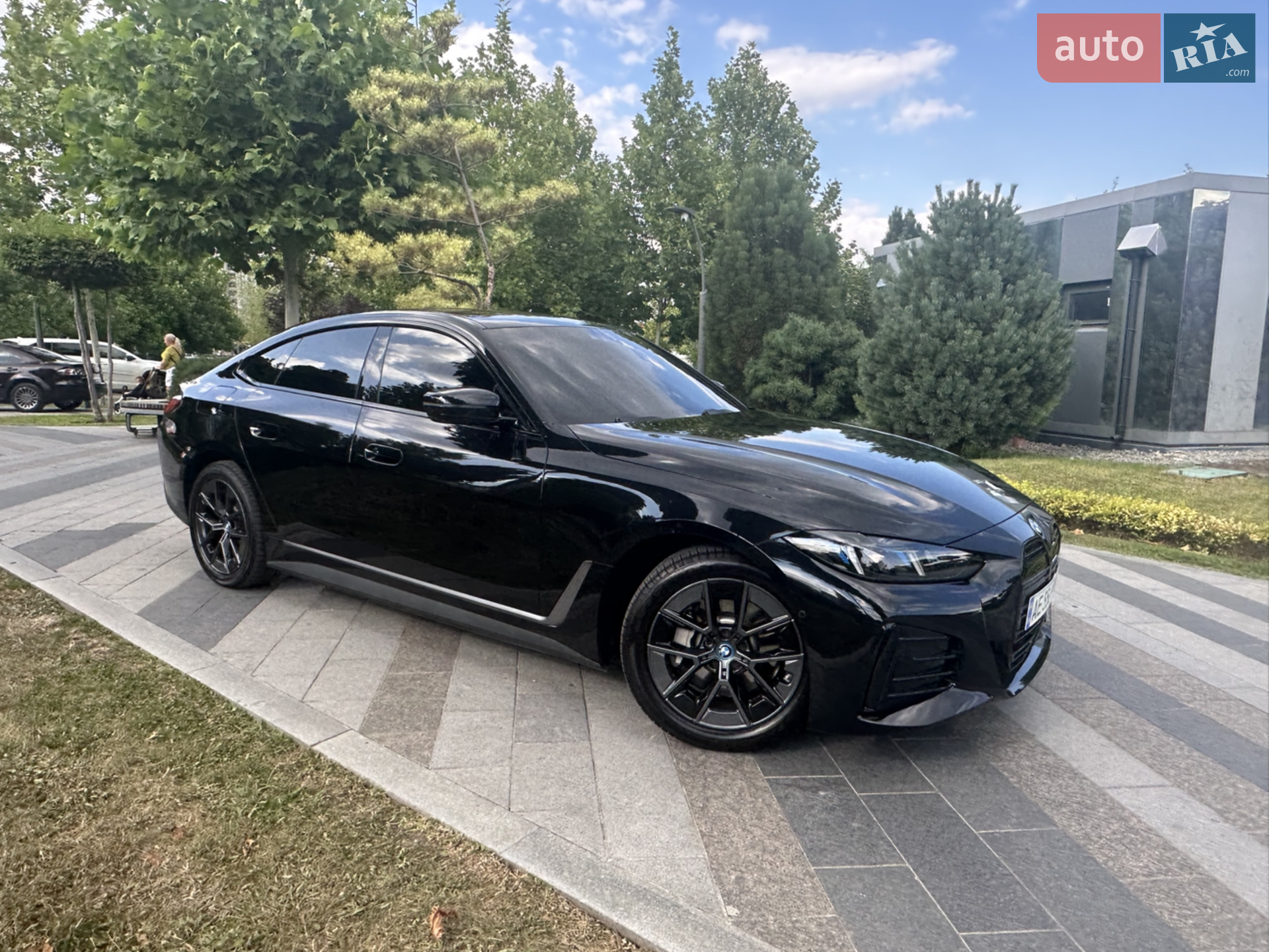 BMW i4, 2022