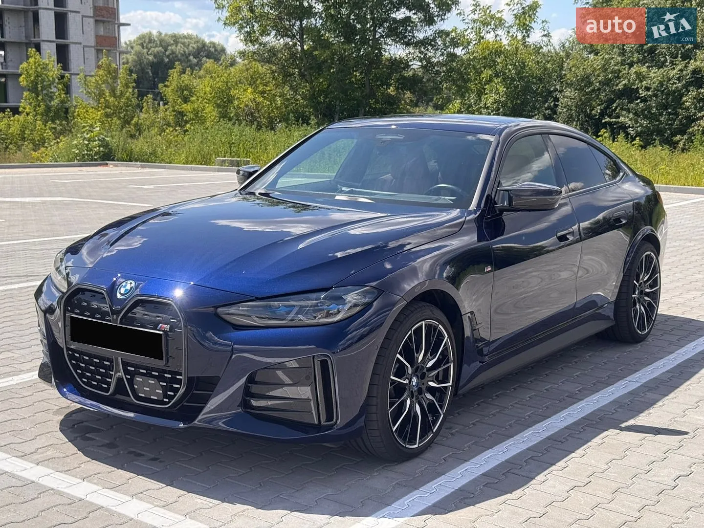 BMW i4, 2022