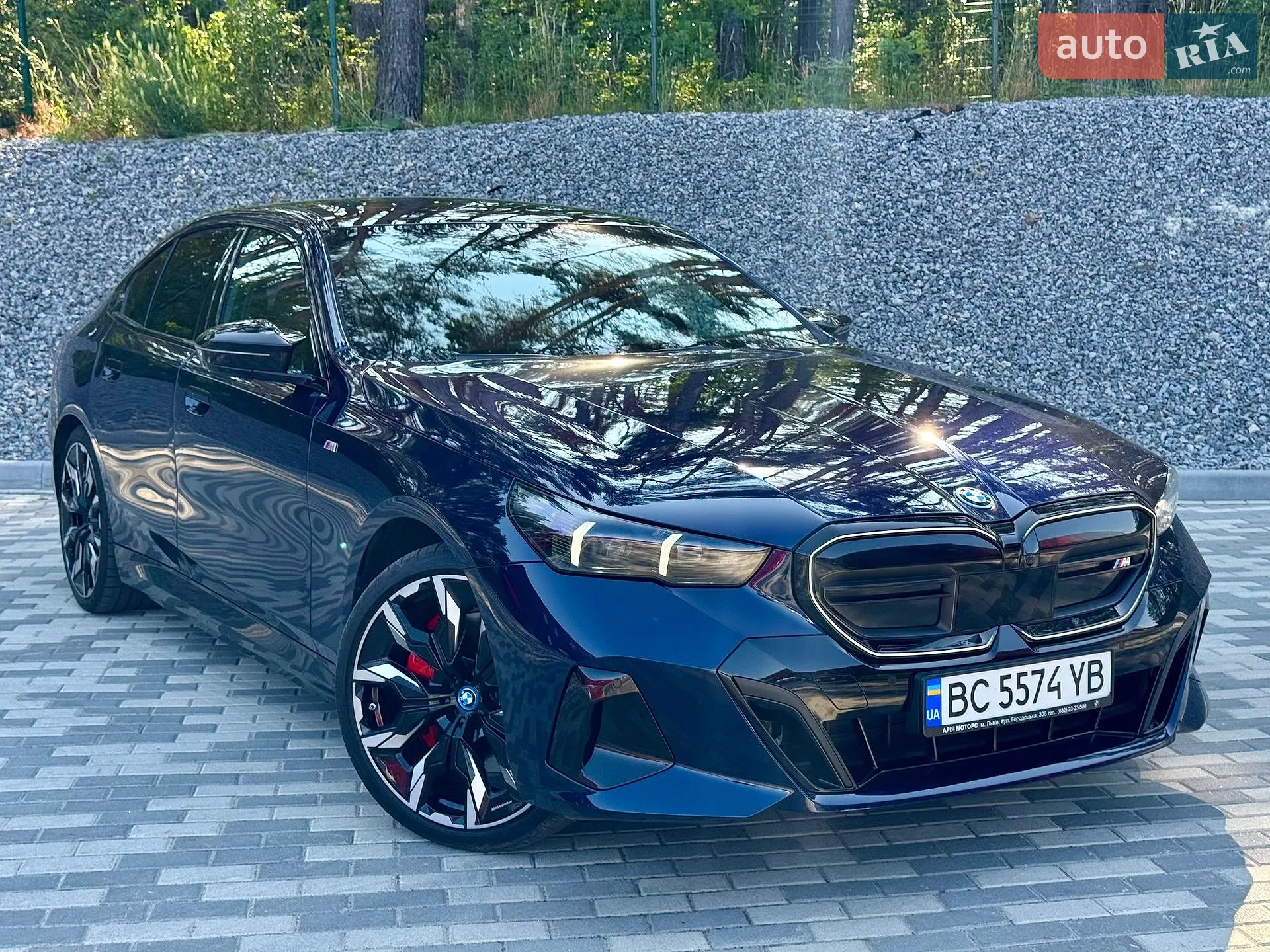 BMW i5, 2023