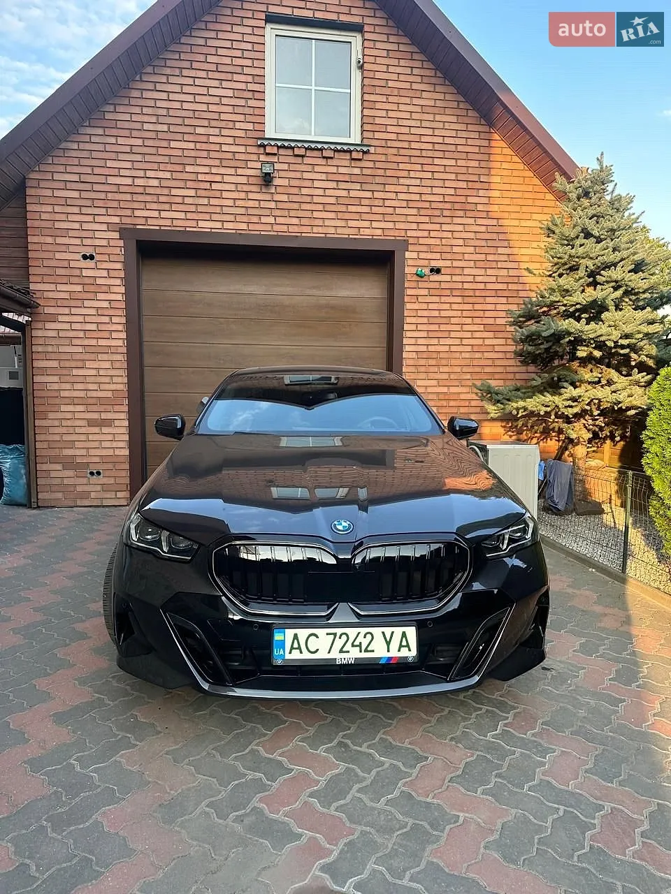 BMW i5, 2024
