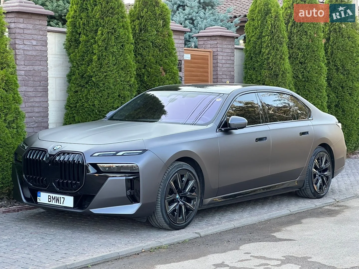 BMW i7, 2023